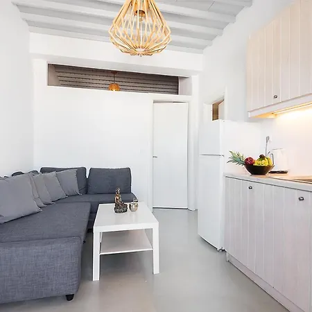 Marianna Suites