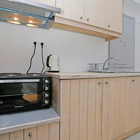 Marianna Suites Apartment